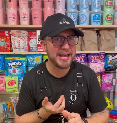 🎉 On a un souhait… et on espère que VOUS allez nous aider à le réaliser! Le 26 novembre prochain dès 17 h, on vous invite en TRÈS grand nombre pour l’ouverture officielle de notre toute nouvelle Boutique Q4 Bedford! On rêve d’avoir une file d’attente dehors, un vrai moment de folie, de fun et de magie pour marquer cette soirée incroyable! 🤩🔥 Au programme : ✨ Surprises ✨ Rabais exclusifs ✨ Cadeaux ✨ Un petit spectacle ✨ Et surtout… une ambiance Q4 comme vous l’aimez! 👉 Venez découvrir la bout