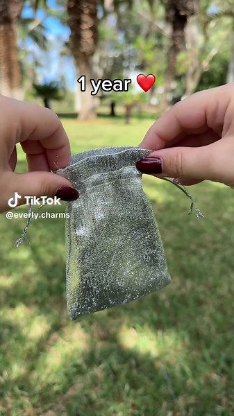 This necklace it's the perf gift for your anniversary with your girlfriend ❤️ #giftforher #customnecklace #necklace #girlfriendgift