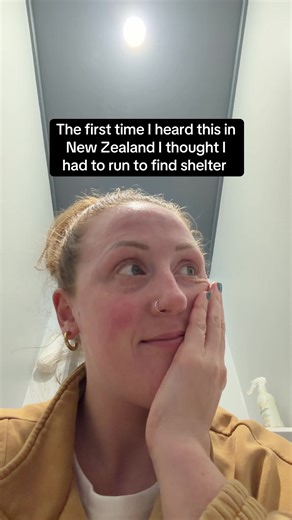 Of course my partner forgot to tell me about it the first time we visited his mum and I jumped out of bed thinking the world was ending 😆🚨🚒 #firestation #newzealand #emergency #siren #fire