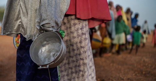 飢餓とは？原因や世界の現状を知り、私たちにできることを考えよう│gooddoマガジン｜寄付・社会課題・SDGsに特化した情報メディア