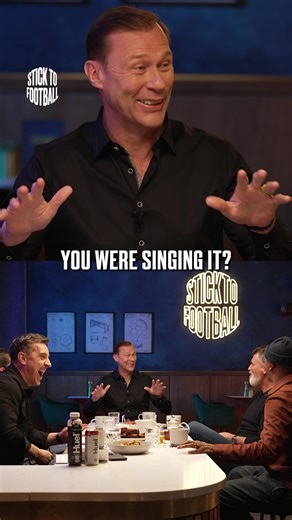 Happy Birthday to the legend himself, Duncan Ferguson! 🎉 Never short of a song… even for the referee! 🎤😅