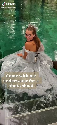 Underwater Photoshoot with Justin Lutsky and Felicia with Fins