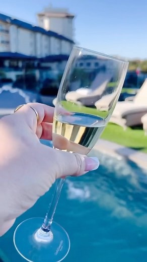 Who else needs a spa day after the week we’ve had? Here are four of our favorite spas in Austin: • Miraval Austin Resort & Spa • Mokara Spa at Omni Barton Creek • Fairmont Austin Spa • Spa Viata Details on why and what we love at Austin.com #austinspa #austintexasthings #thingstodoinaustin #atxlifestyle #atxlife #austintxlife #austintx #spadays #soaustin | Austin.com