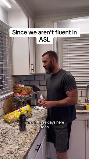 Understanding Sign Language: Communicating with Deaf People