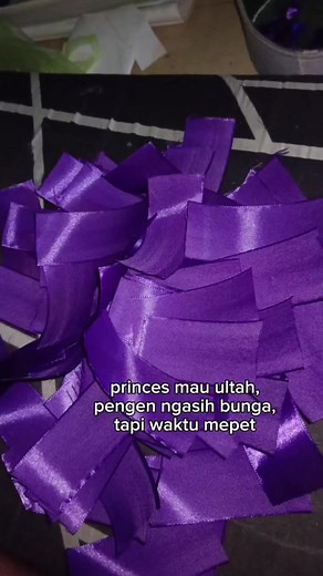 yang mahal bukan harganya tapi effortnya #fypp #buketbungasatin #buatsendiriuntukpacar #fulleffort #fypシ゚