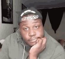 j’ai ressenti exactement la meme chose qu’à son premier concert genre où sont mes gens stp ?