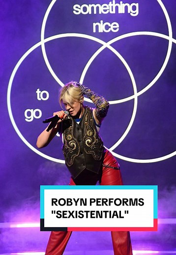 Robyn Performs 'Sexistential' - A New Album Insight