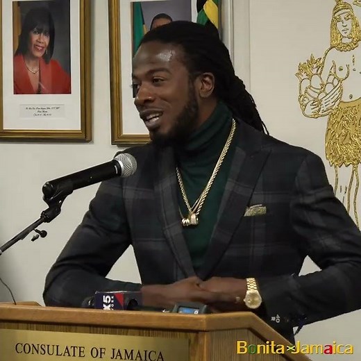 Gyptian Performs 'Hold You' 🎙️🇯🇲 #Shorts #Dancehall #Gyptian #Music