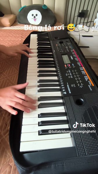 Bóng Lá Rơi - Hướng Dẫn Chơi Piano