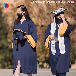 This 75-year-old grandmother just graduated college alongside her granddaughter, who convinced the matriarch to go back to school ❤️ #ShareTheLove https://cbsn.ws/2JAu8mt | The Uplift