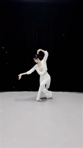 Unveil the Elegance: Best Classical Dance Costumes Revealed