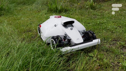 Test du Mammotion Luba 2 AWD : ne touchez plus jamais à une tondeuse à gazon manuelle — Frandroid
