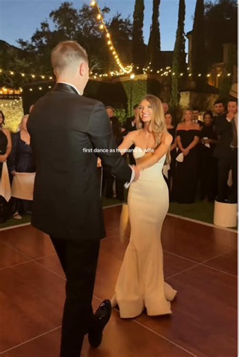 First Dance Moments to Cherish on Your Wedding Day