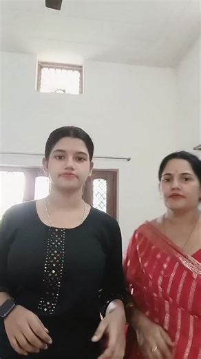 Sushma Singh on Instagram: "Apni sashuri 🥰🥰🥰🥰"