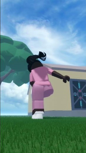 Giantess Savannah #roblox #flatten #city #crush #giantgirl #giantess #giantwoman #city #stomp #grind