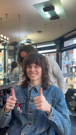 Mick Jagger inspired cut ✂️ #fyp #70s #mickjagger #shagcut #70shair #rockstarhaircut @Jannes ☆