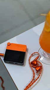 Hiby W4 Bluetooth MagSafe-compatible Receiver DAC/Amp | Minidisc.com.au