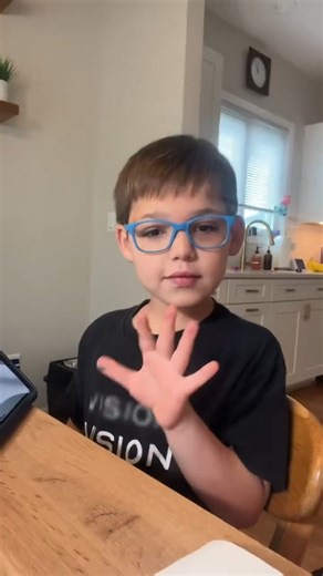 "Makes me feel happy that I get to help kids like me" 😍 A local family is helping kids living with vision impairment all over the country: https://bit.ly/4jSYE6i | LOCAL 12, WKRC-TV