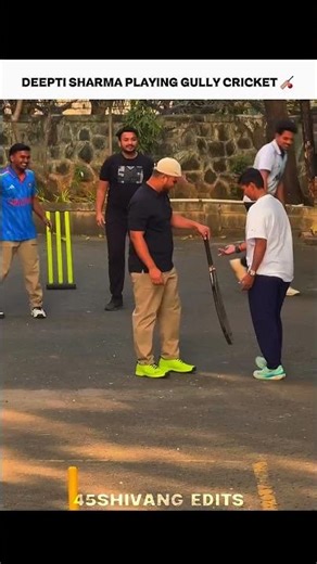 Deepti Sharma In Gully Cricket 🏏