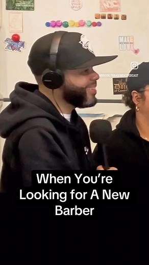 Would you trust a female barber 🤔. . Click link in my bio https://linktr.ee/Joselitodapuppet for tickets to see your fav puppet live on the #puppetwave🏄🏻‍♂️ stand up comedy tour: Nov 8th - Brooklyn, NY Nov 14th- Orlando, Fl Nov 21st - Poughkeepsie,NY Nov 22nd - PR vs DR in Boston Nov 23rd - Newark, NJ Nov 28th - Albany, NY Nov 29th - Poconos, PA Dec 5th - Boston, MA Dec 12th & 13th - Bronx, NY Dec 19th - Pasadena, CA Dec 21st - Houston, TX Jan 2nd- Morris plains, NJ Jan 11th - Dallas , TX Jan