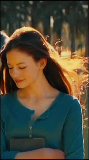 Exploring Mackenzie Foy: From Sad Moments to Karate Skills