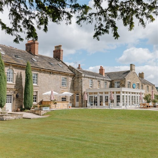 Hotel named UK's best has Peak District views & guests say 'worth every penny'