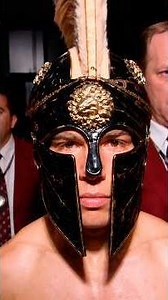 Cuando Un Gladiador Espartano Intenta Boxear