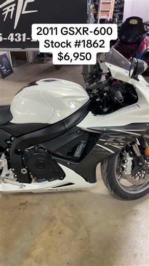 2011 Suzuki GSXR-600 (Pre-Owned) All Things Chrome 615-431-2294!