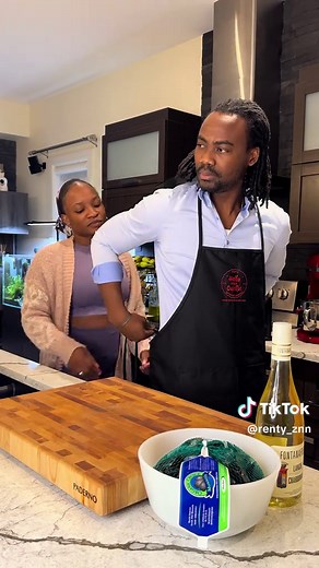 Moules marinière du Duc🤴❤️ Elles étaient délicieuses!!!😍🔥🔥🔥 Mon cuisto as-tu aimé la recette? Aaaabonne-touaaaa💃🏻💃🏻💃🏻💃🏻 #hellomoncuisto #moules #moulemarinière