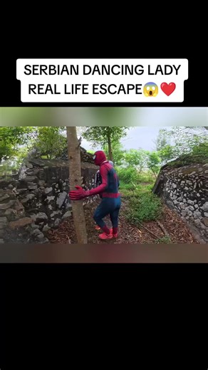 SERBIAN DANCING LADY REAL LIFE ESCAPE😱❤️ | serbian lady dancing