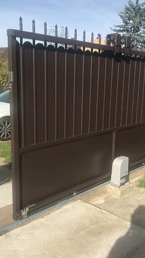 Portail automatique coulissant motorisé DEA