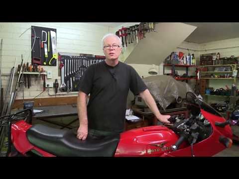 Riding the 1990 Moto Guzzi Le Mans 1000 (Mk5)