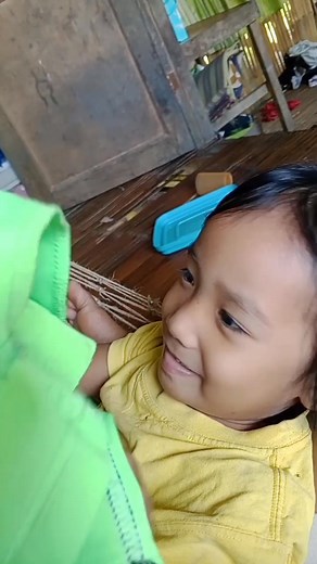 Identifying color with my baby nga sipat nga pul anon kaayo😍 #mybaby #everyoneシ゚ #followersシ゚ #highlightsシ゚ #fypviralシ #viralvideoシ #trendingreels #smallcontentcreatorsupport #fypシ゚ #fblifestyle #friends | Jowena Quejada Gica