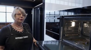 With the countdown to Christmas on, you might be needing to clean your oven. If it’s got a pyrolytic cleaning function, you’ve a no stress way of ensuring a spotless oven. Lauren, one of our cooking technology experts, is here to demonstrate the process on a Smeg oven. Watch the video or check out our blog post for more information! https://www.kitchenthings.co.nz/blog/post/how-to-pyro-clean-your-smeg-oven/ | Kitchen Things | Facebook