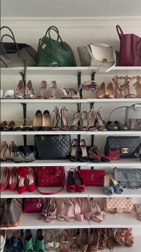 I like money right where I can see it - hanging in my closet (Carrie Bradshaw sex and the city quote
