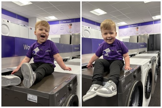 Washing machine superfan Teddy becomes Currys store manager