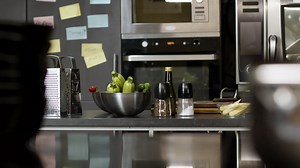 Free stock video - Restaurant kitchen.