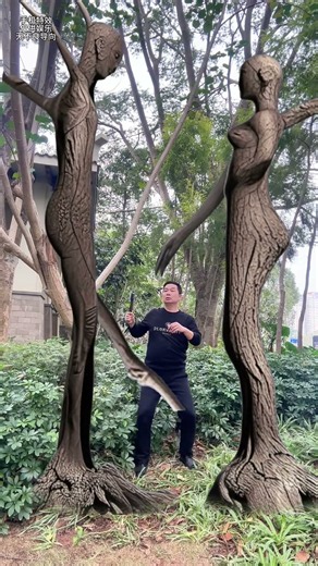 The tree branches block the way, so I cut them down. The tree becomes a spirit. #funny #comedy
