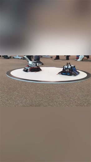 Гусеничный сумоист #ev3 #robot #sumo #tank #robotics #lego