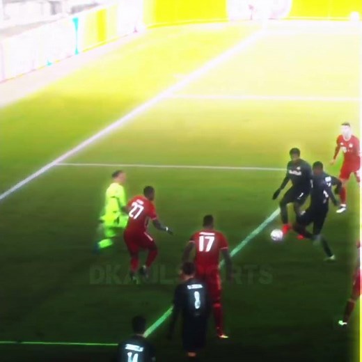 The Art of Manuel Neuer | Football Highlights