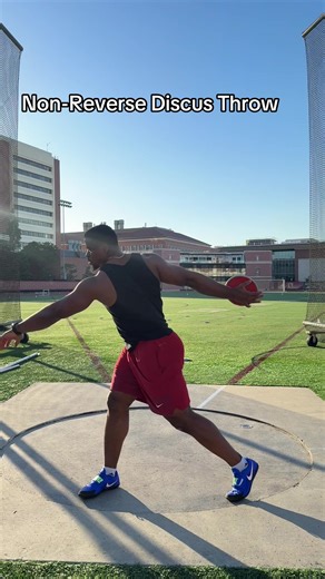 New USC Discus thrower already feeling at home ✌️ | usc basketball