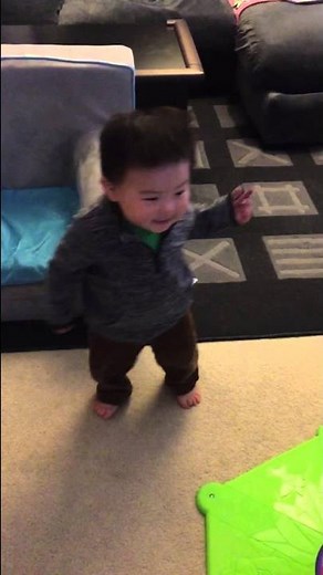 Mason dancing to Squeak on Babyfirst channel.