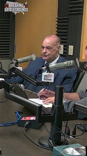 Our latest Breaking Battlegrounds episode features Tom Horne, Arizona Superintendent of Public Instruction, discussing banning cell phones in the classroom. Teachers were struggling with students glued to phones during class. After passing the legislation twice, cell phones are now banned in classrooms. This is a huge step forward for education. #ClassroomTech #EducationReform #TeacherStruggles #NoPhones #StudentFocus | Breaking Battlegrounds