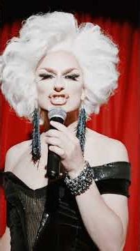 Queens of the Dead: A Glittery Zombie Comedy Review...