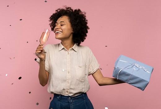 Lista com 15 músicas de aniversário para celebrar! - PurePop