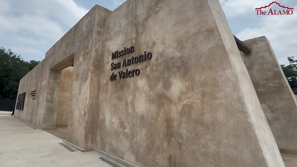 Today, the Alamo unveiled the Mission Gate and Lunette. The interpretive exhibit offers a deeper understanding of the Alamo’s extensive 300-year history and geographical footprint. We were honored to host the generous supporters of this interpretation, the Joan and Herb Kelleher Charitable Foundation as well as San Antonio artisan, Carlos Cortes who constructed the project. | The Alamo