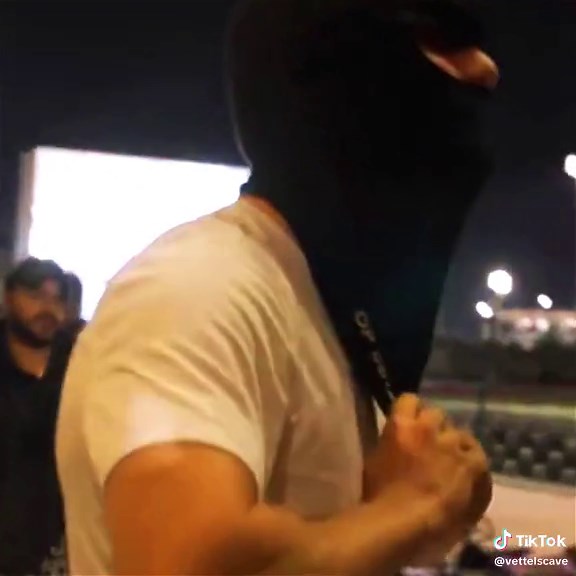 Oscar Piastri's Incredible Arm Moment: Reaction Compilation