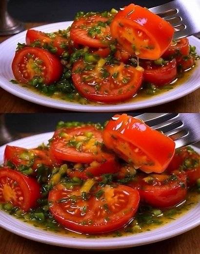 🥗 Magic Tomato Salad 🍅✨ Once you try this vibrant, flavor-packed salad — you’ll never make tomatoes any other way again! It’s juicy, tangy, herby, and fresh… the perfect side for any meal or even just with crusty bread. 💬 Get the Full Recipe 👇 (check c.o.m.m.e.n.t) 📌 Hashtags: #TomatoSalad #HealthyEats #FreshAndSimple #TastyToobo #SummerSalad | Christmas Yummy Table