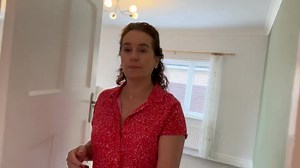 1.5K views | Are you thinking of downsizing into a three bedroom detached bungalow in Kettering? 樂 Would you like to live in the North end of Kettering, on a bus route and close to all of the amenities? 樂 https://thepropertyexperts.co.uk/listings/residential_sale-RX633639-kettering ☎️￼(07979) 042925 #bespokeagent #northamptonshire #kettering #chainfree #bungalow | Miranda Menzies - Property Expert in Northamptonshire | Facebook