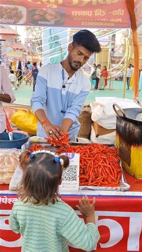 Ate finger food at the fair, seeing you brings peace to my heart #viral #youtubeshorts #shorts